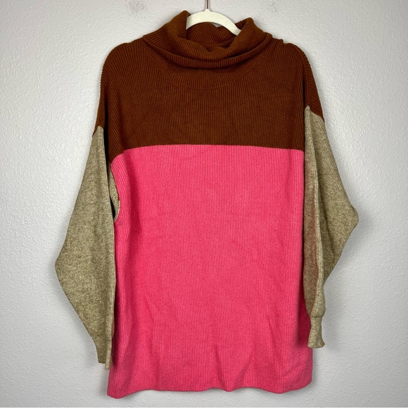 Free People Oversized Colorblock Turtleneck Sweater - XS - Picture 2 of 9